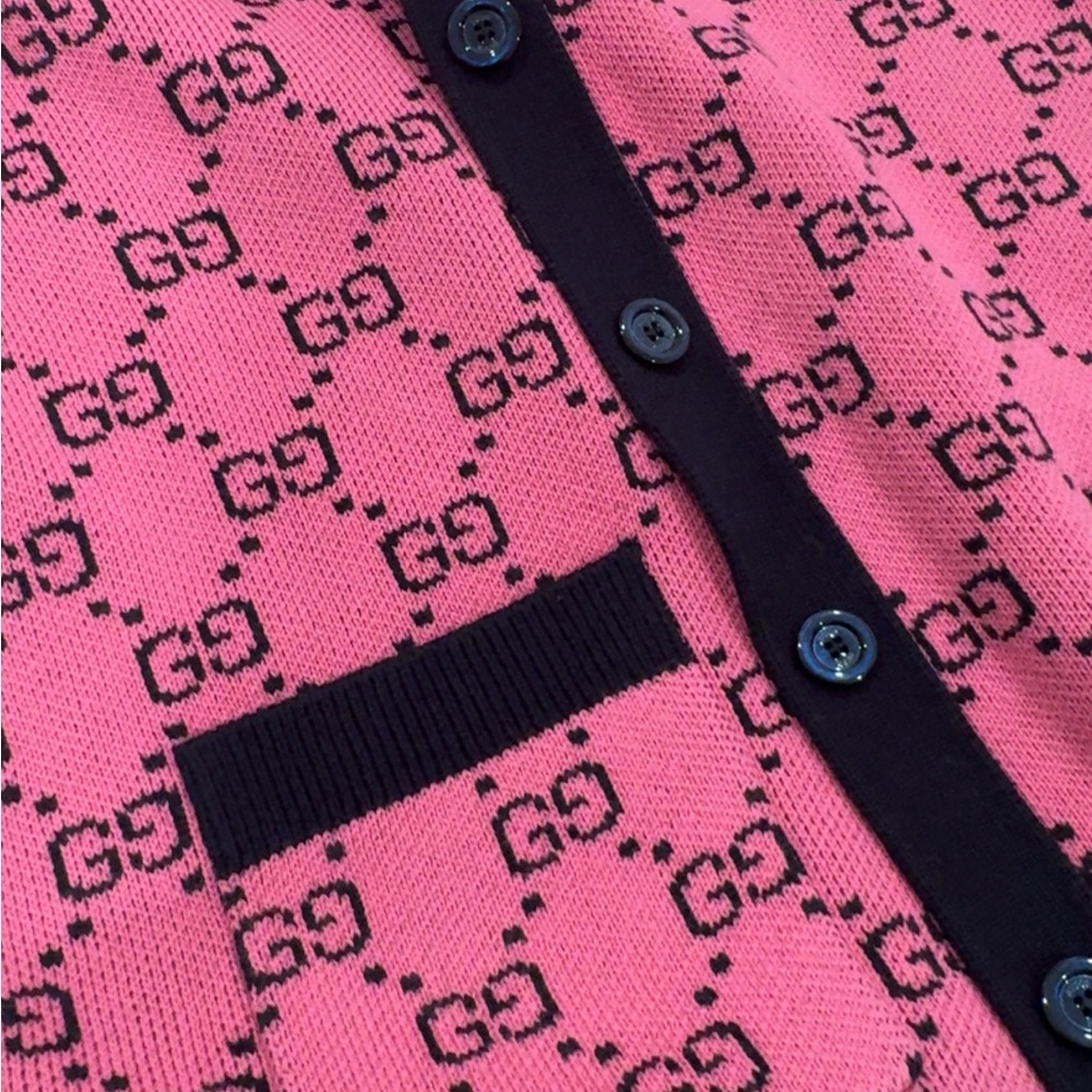 Gucci Pink and Black Knit Cardigan with Signature Label - Picture 11 of 11
